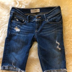 Abercrombie kids size 14 Bermuda shorts